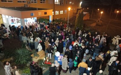 Božićni sajam u Osnovnoj školi Sesvete